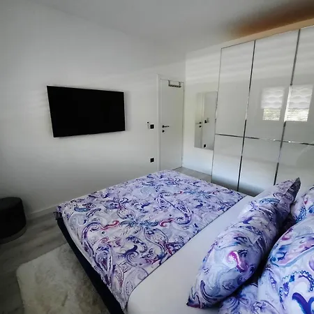 Appartement Pool And Sea Luxury Vinjerac