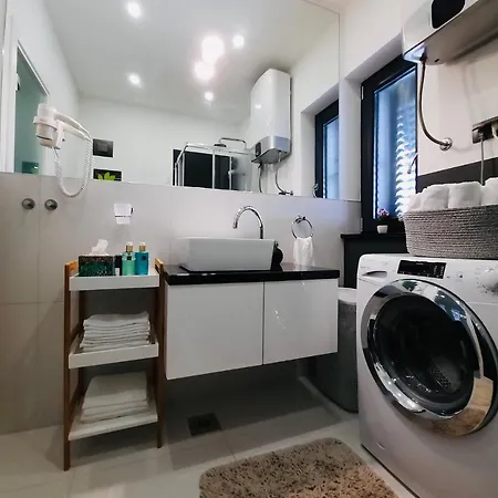 Apartament Pool And Sea Luxury